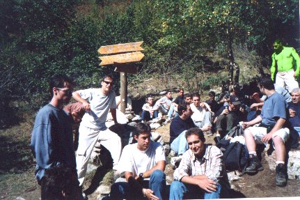 groupe 4 caranca hulk.jpg (51155 octets)